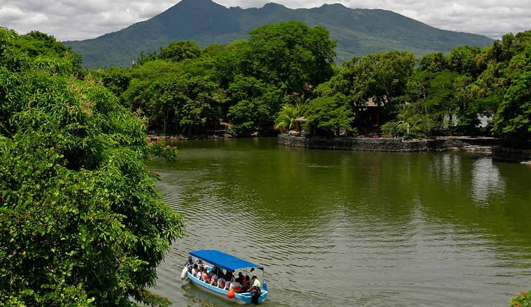 Granada Colonial & Lago de Nicaragua